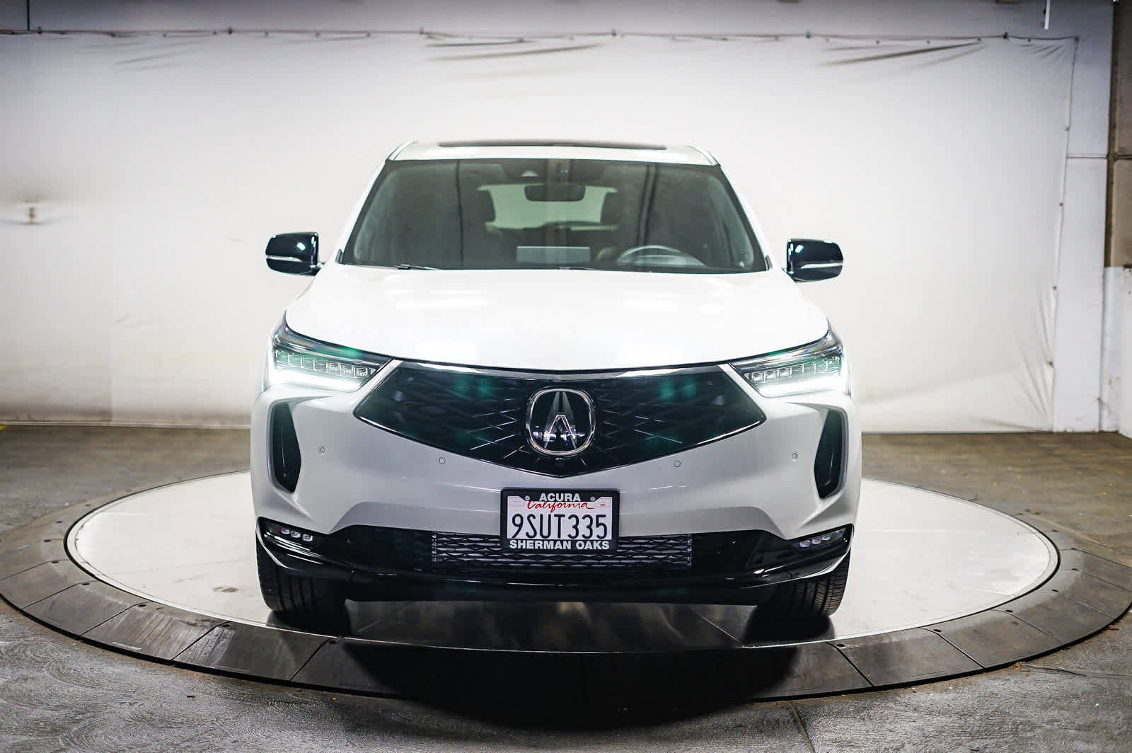Used 2025 Acura RDX A-Spec image 2
