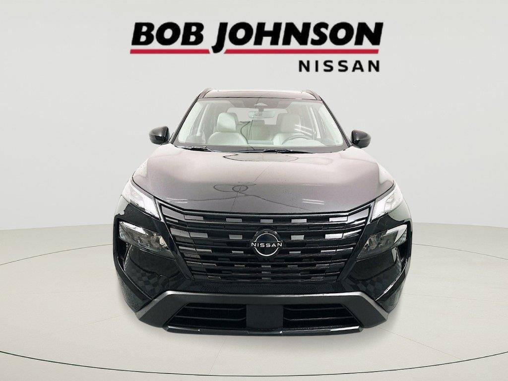 New 2026 Nissan Rogue Dark Armor AWD/4WD image 8