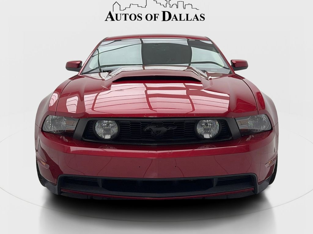 Used 2011 Ford Mustang GT Premium image 3