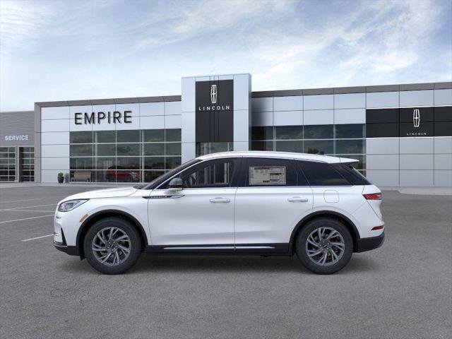 New 2025 Lincoln Corsair AWD w/ Equipment Group 101A image 3