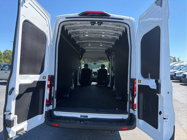 New 2026 Ford Transit 250 148 High Roof Extended w/ Load Area Protection Package RWD image 12