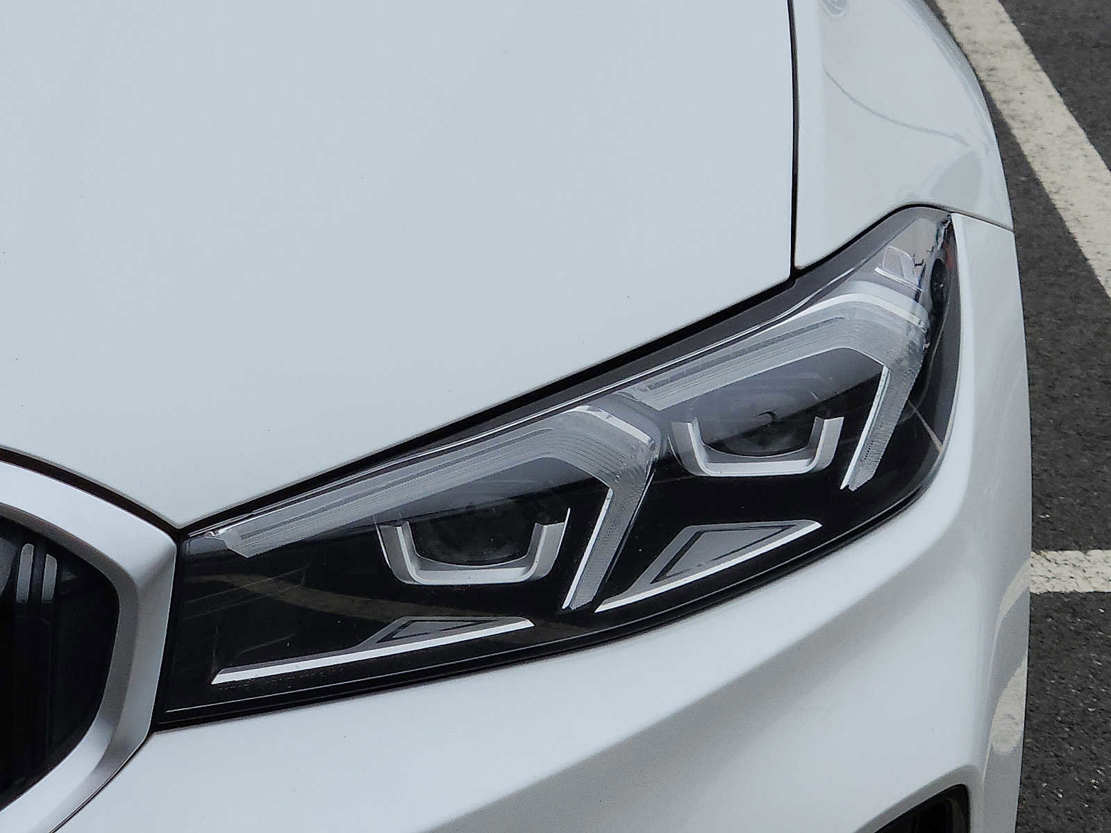 Certified 2023 BMW 330i xDrive Sedan w/ Premium Package image 9