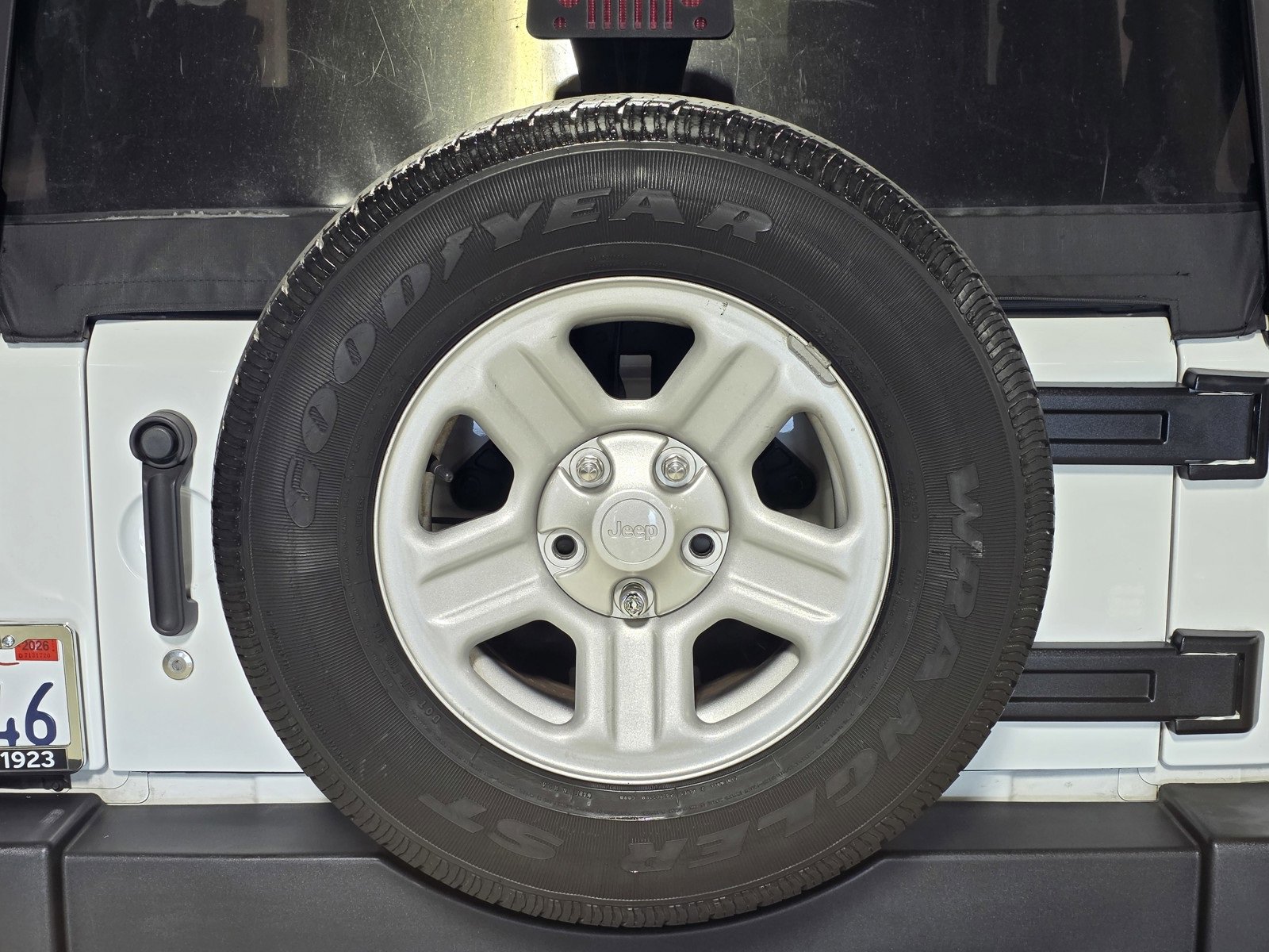 Used 2014 Jeep Wrangler Sport image 14