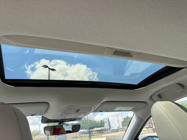 New 2026 Nissan Sentra SL w/ Floor Mat Package FWD image 16