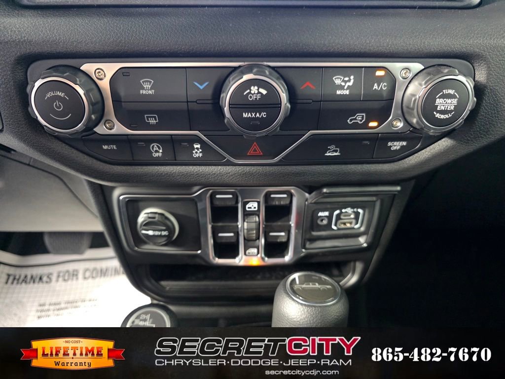 New 2025 Jeep Gladiator Sport image 24