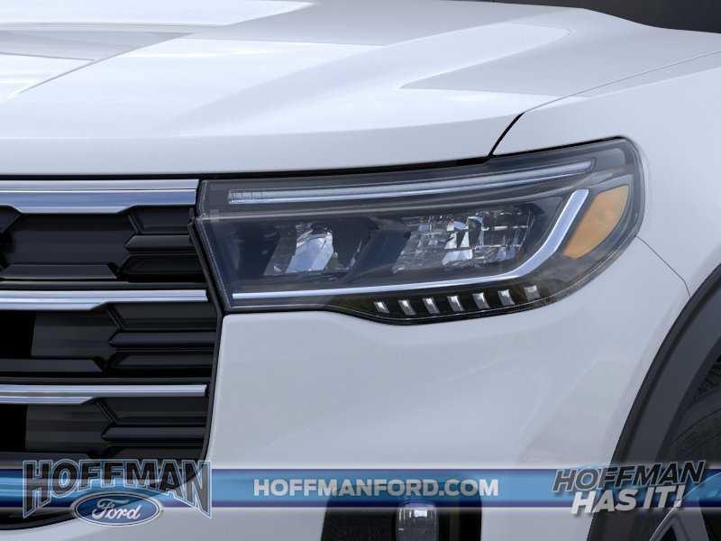 New 2026 Ford Explorer Active w/ Active Comfort Package AWD/4WD image 18
