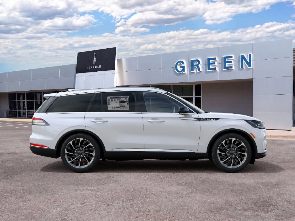 New 2027 Lincoln Aviator Reserve AWD/4WD image 5