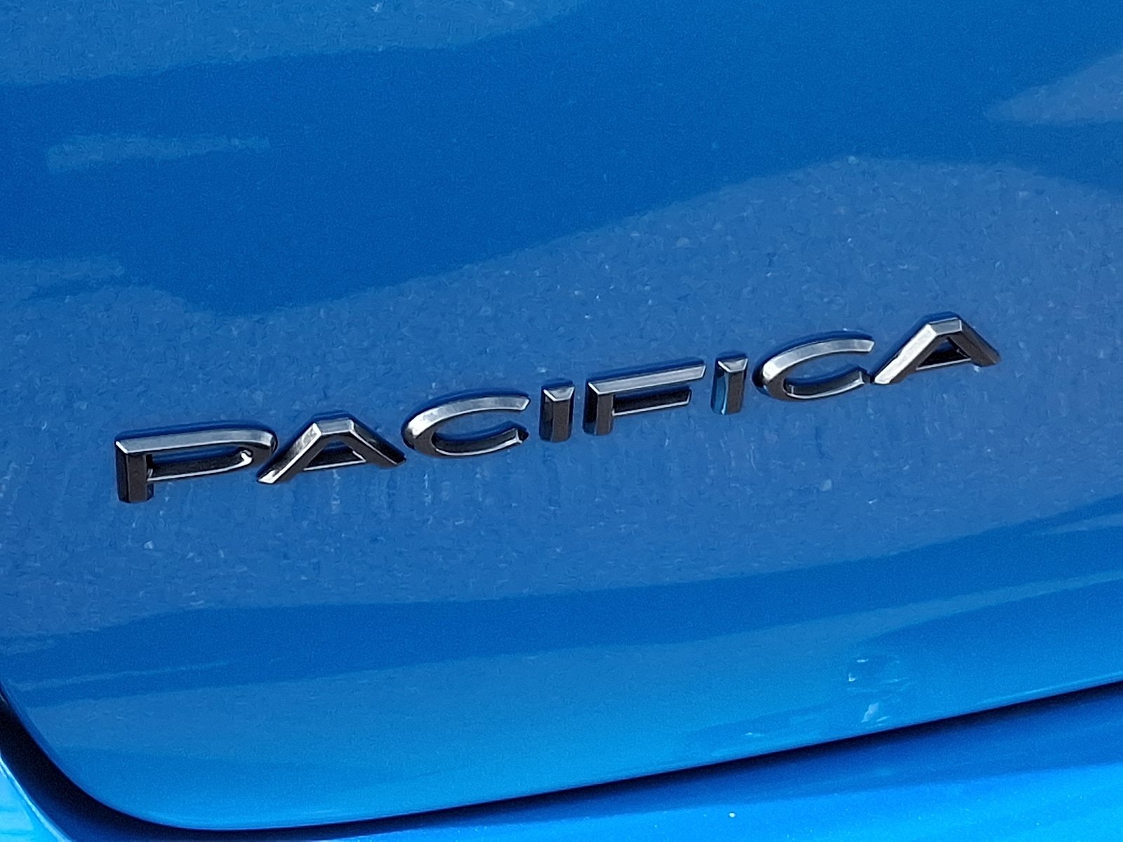 New 2027 Chrysler Pacifica Select FWD image 5