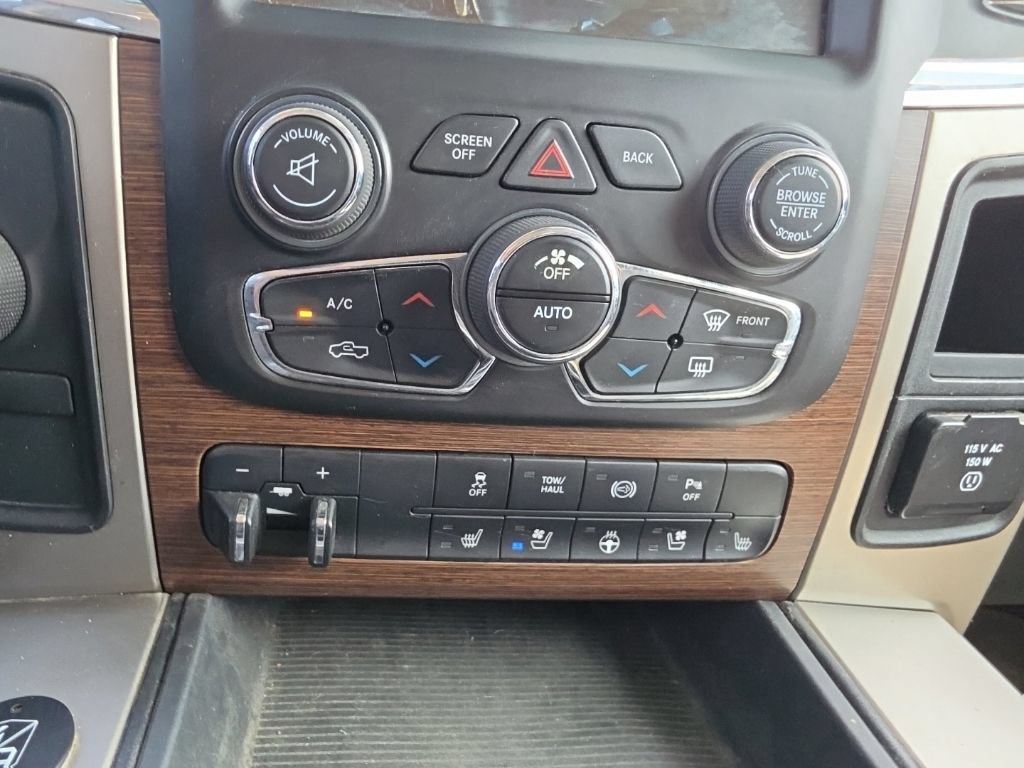 Used 2015 RAM 2500 Laramie AWD/4WD image 7