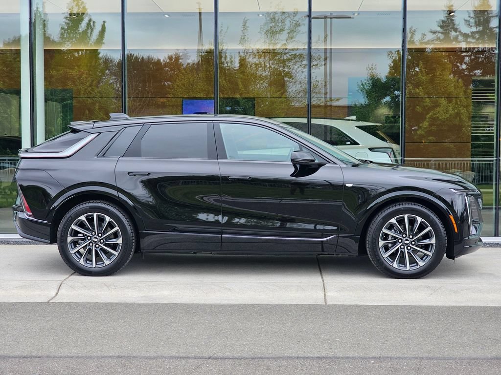 New 2026 Cadillac Lyriq Premium Sport AWD/4WD image 6