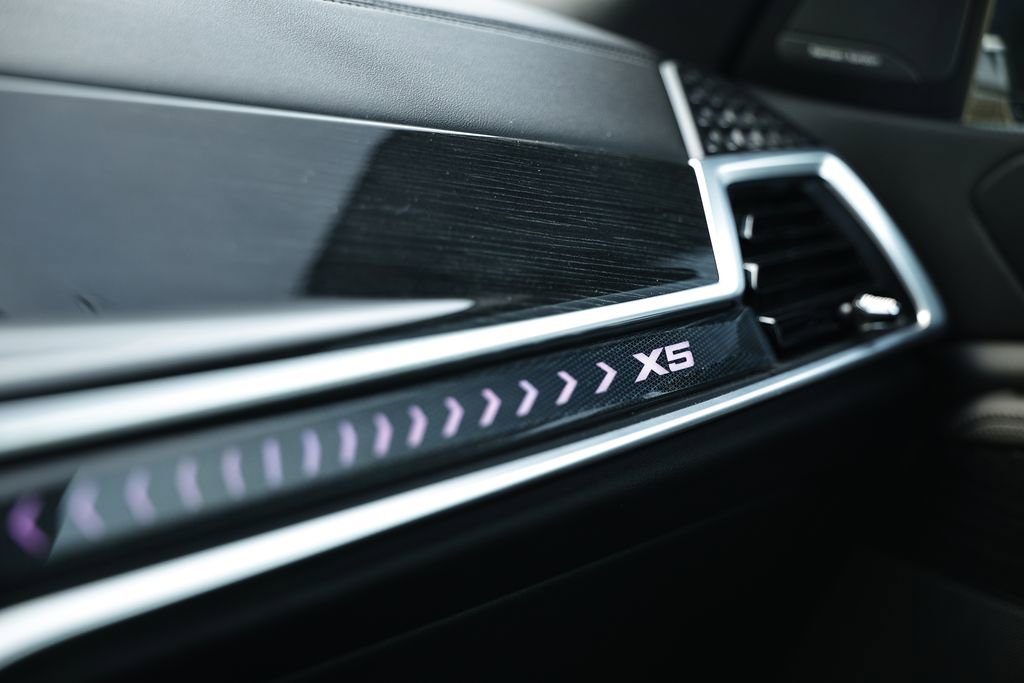 Certified 2024 BMW X5 xDrive40i w/ M Sport Package image 42