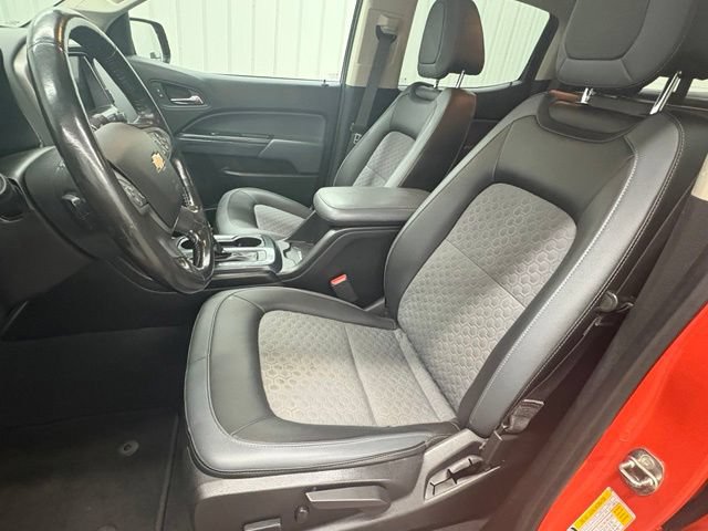 Used 2019 Chevrolet Colorado Z71 AWD/4WD image 14