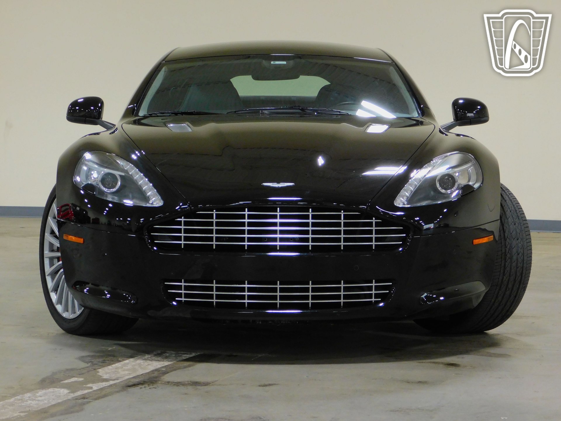 Used 2011 Aston Martin Rapide image 38