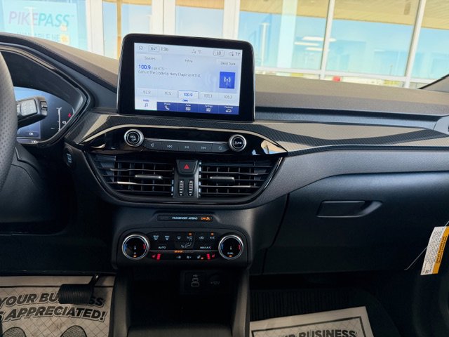 New 2026 Ford Escape ST-Line Select image 12