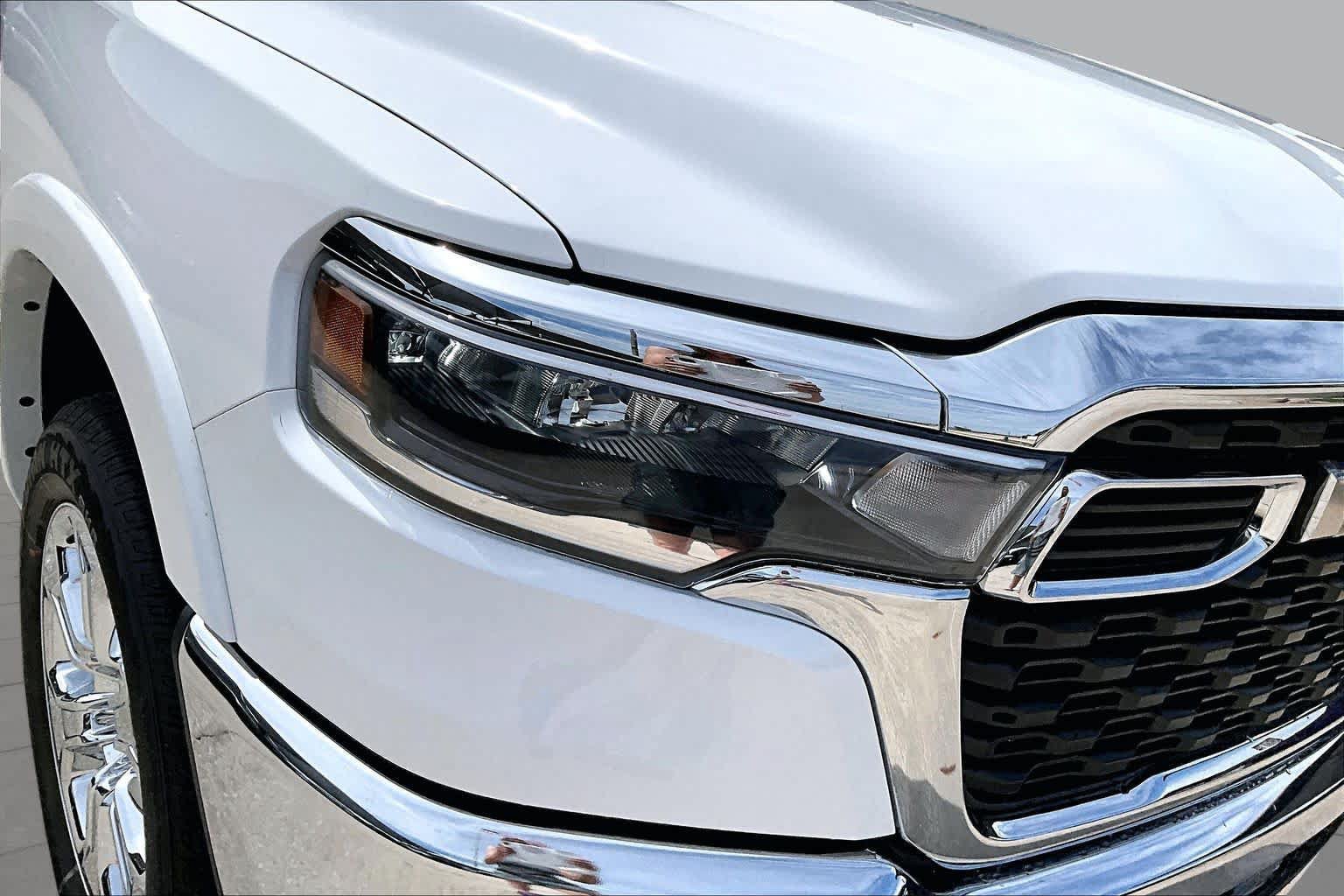 New 2026 RAM 1500 Big Horn AWD/4WD image 14