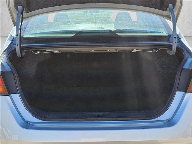 Used 2024 Nissan Altima 2.5 SV image 6