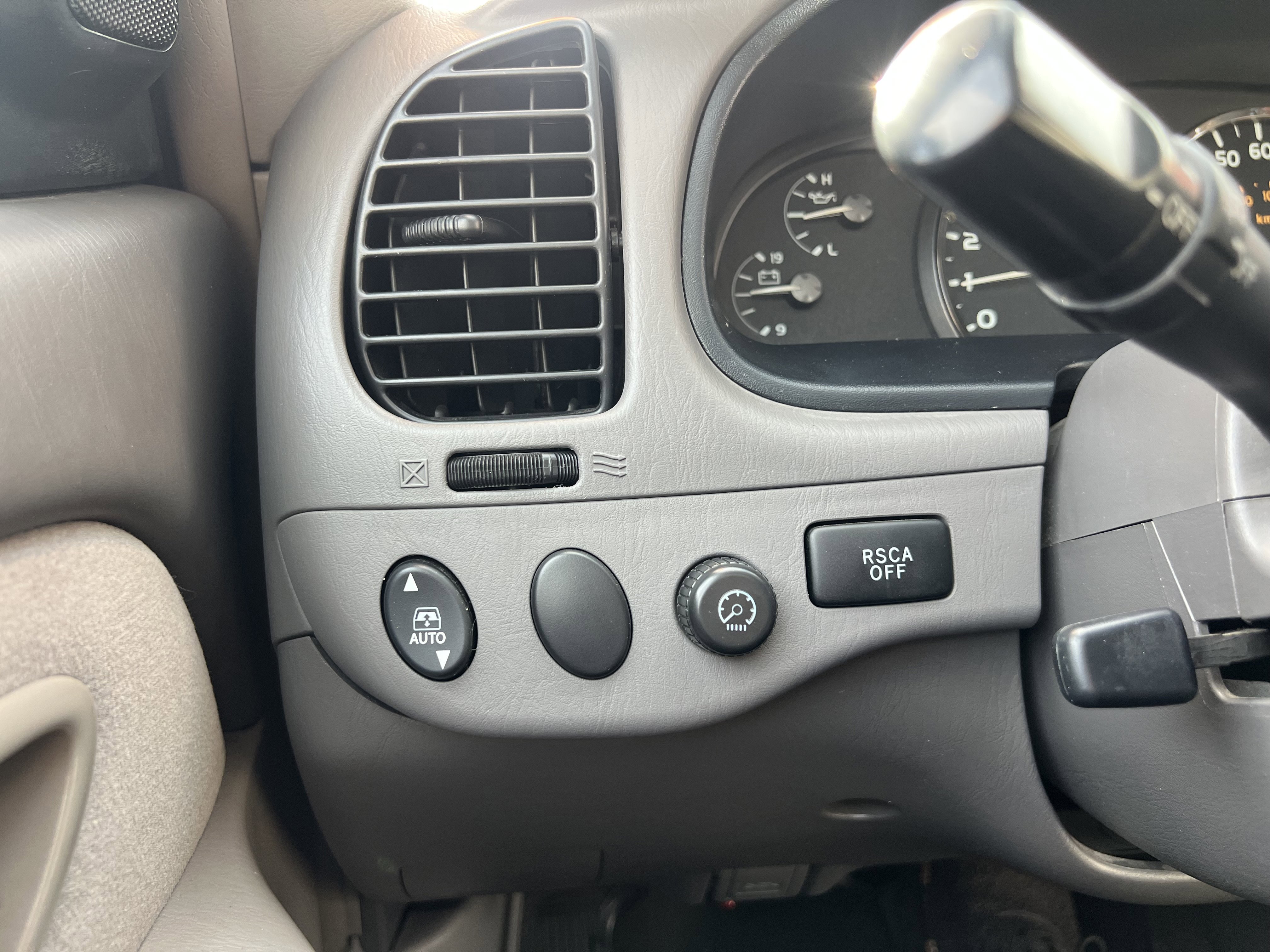 Used 2007 Toyota Sequoia SR5 image 25