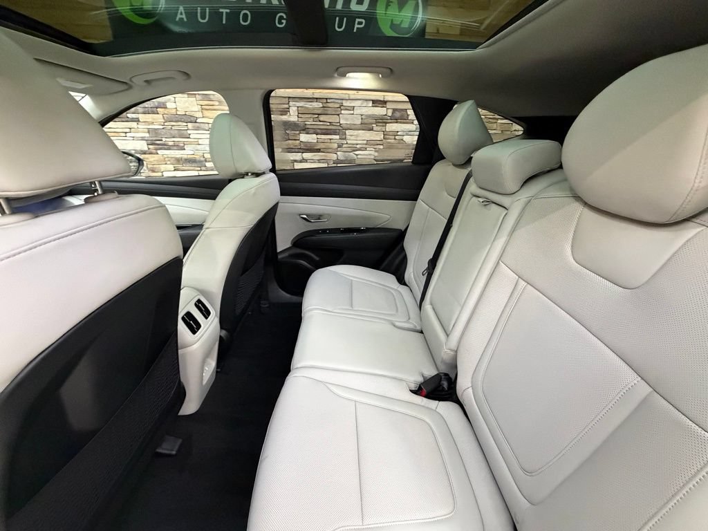 Used 2025 Hyundai Tucson Limited AWD/4WD image 31