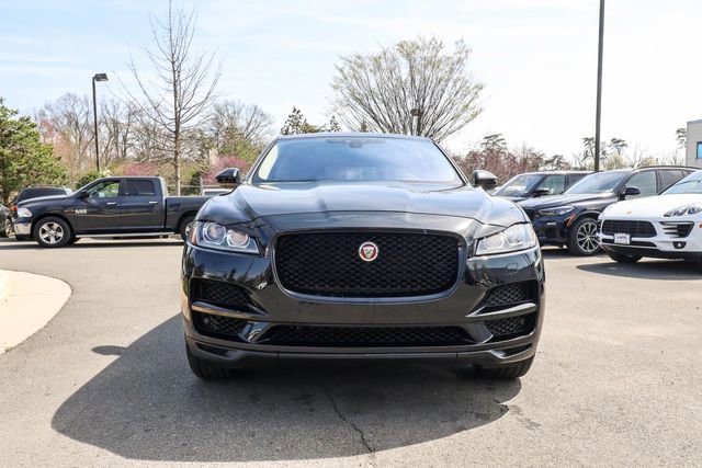 Used 2020 Jaguar F-PACE Premium image 2