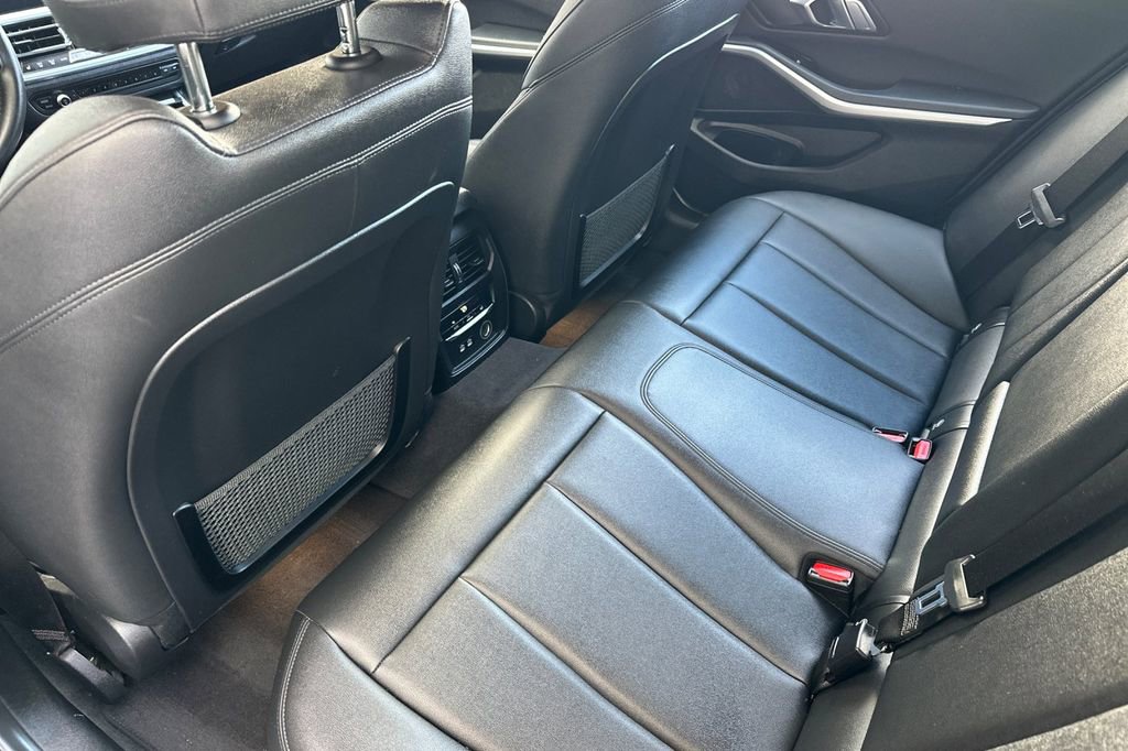 Used 2020 BMW 330i Sedan w/ Driving Assistance Package image 12