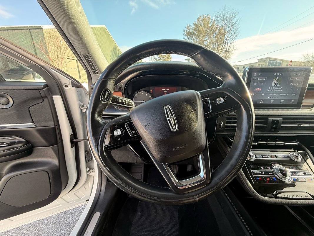 Used 2020 Lincoln Corsair Reserve w/ Equipment Group 201A image 19