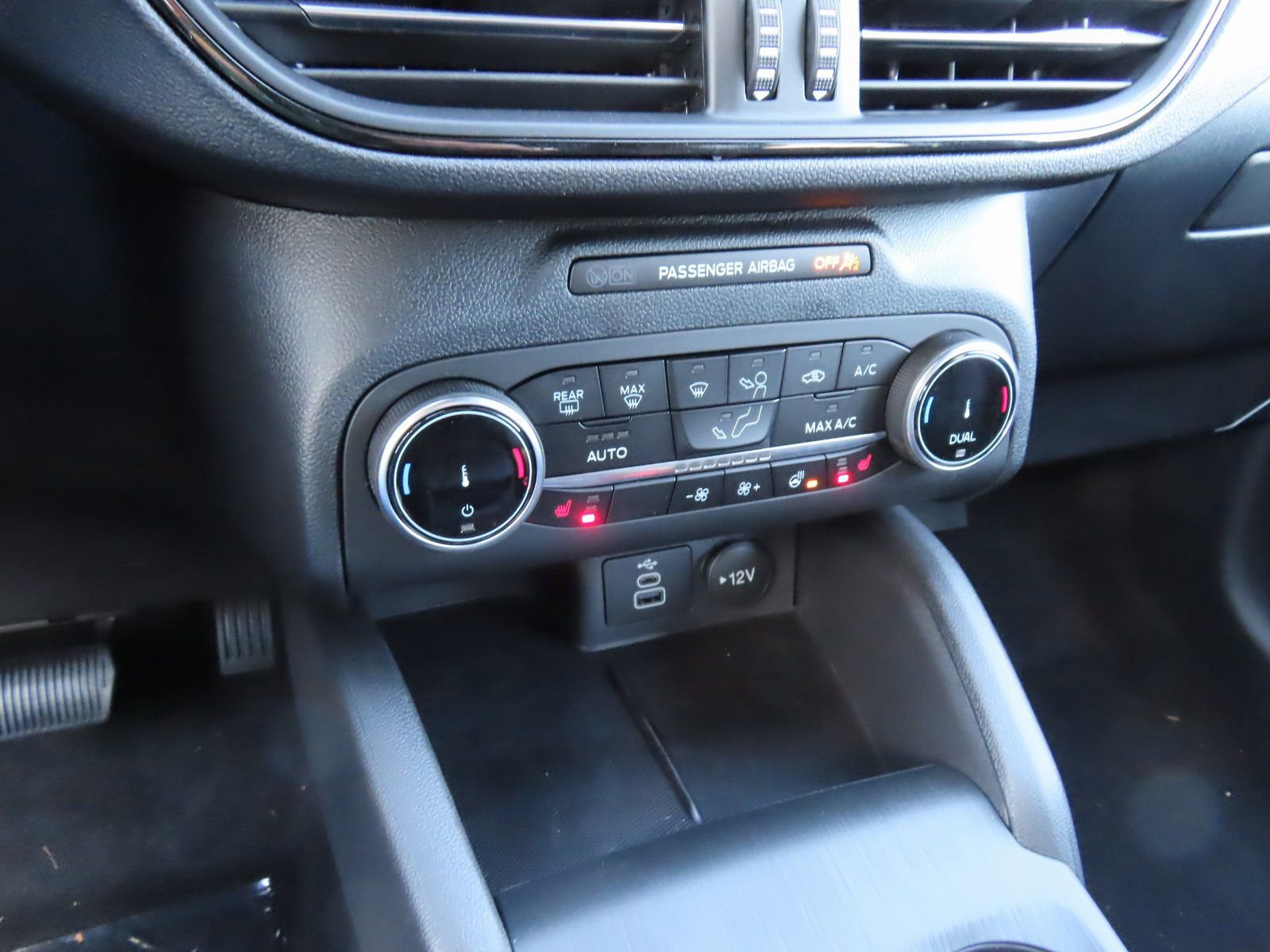 New 2026 Ford Escape ST-Line Select w/ Equipment Group 401A image 13