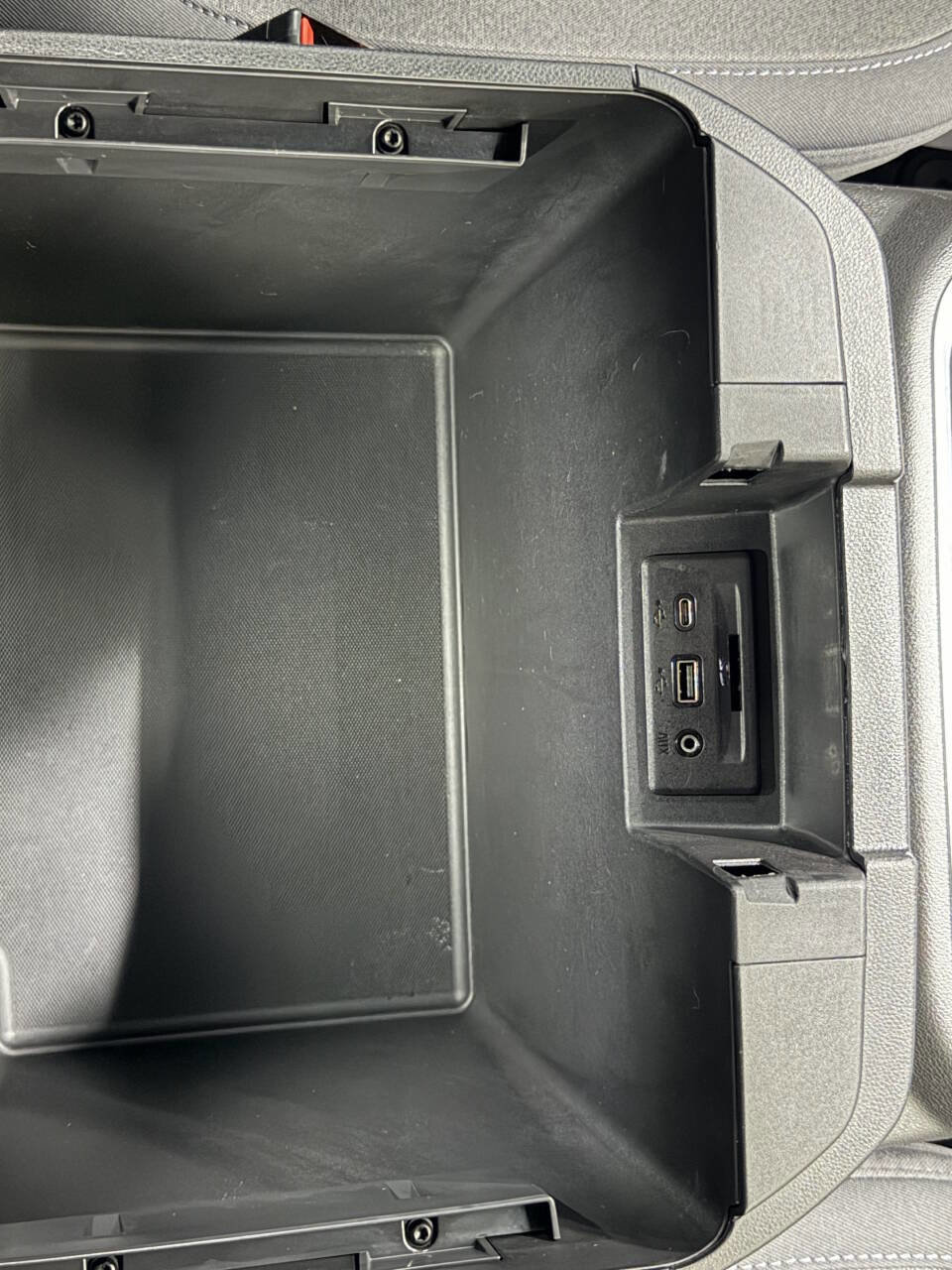 Used 2021 Chevrolet Silverado 1500 LT Trail Boss w/ Convenience Package II image 22