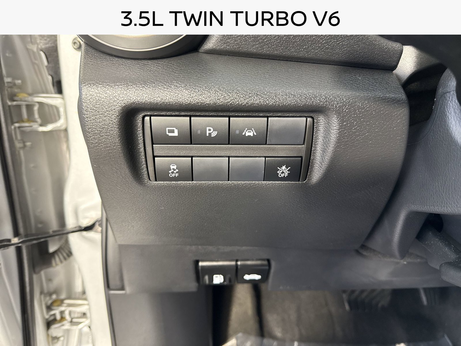 Certified 2025 Nissan Versa S FWD image 15
