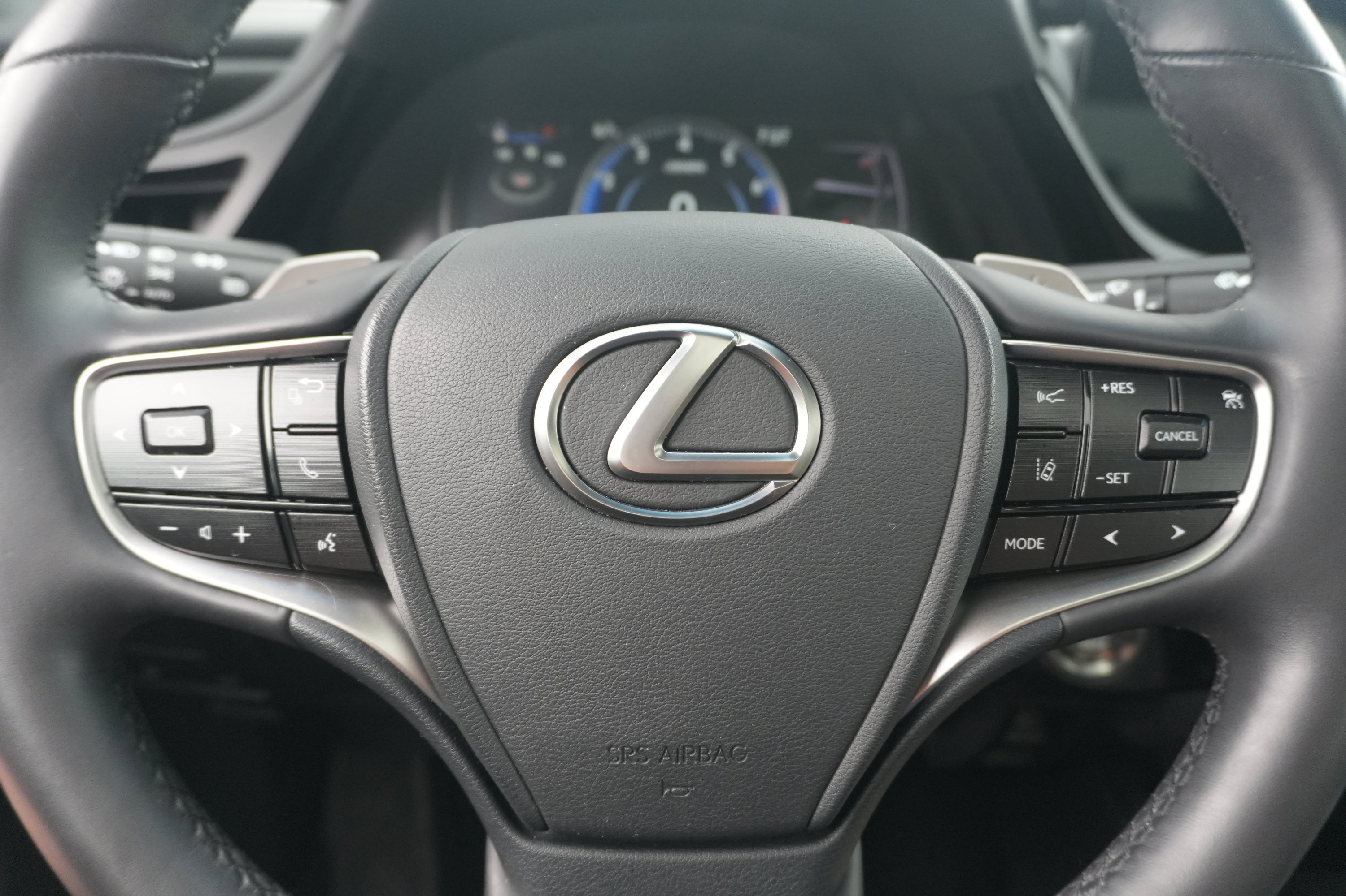 Used 2024 Lexus ES 350 w/ Premium Package FWD image 43