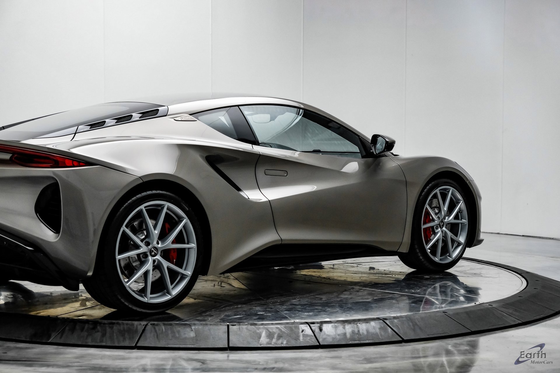 New 2026 Lotus Emira SE image 18