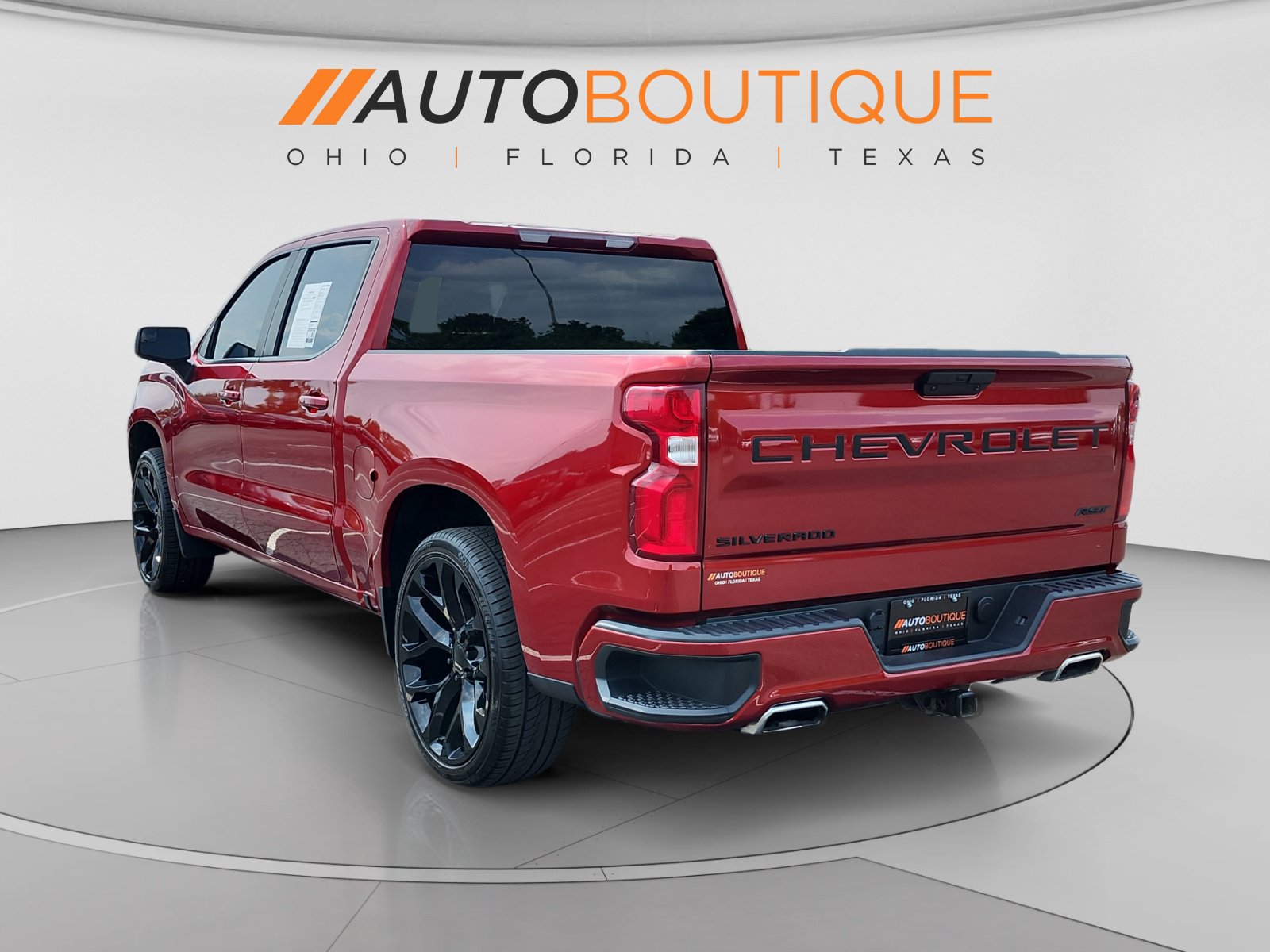 Used 2022 Chevrolet Silverado 1500 RST AWD/4WD image 3