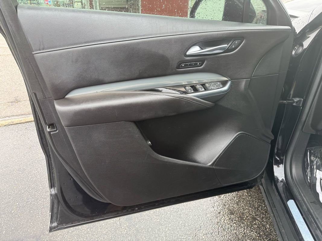 Used 2019 Cadillac XT4 Premium Luxury image 22