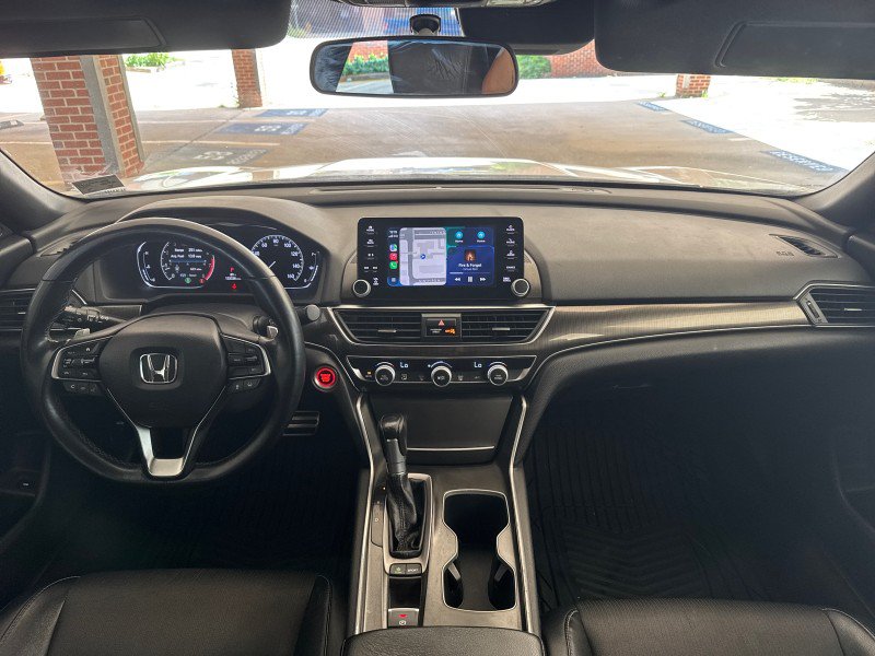 Used 2018 Honda Accord Sport image 19