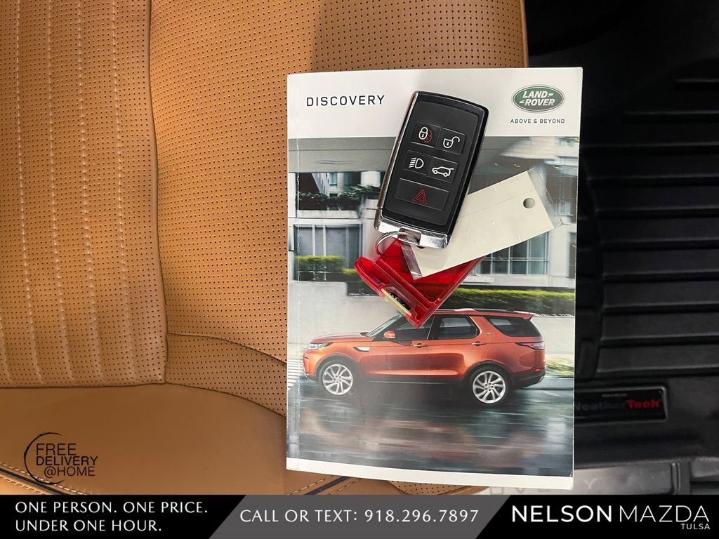 Used 2018 Land Rover Discovery HSE image 49
