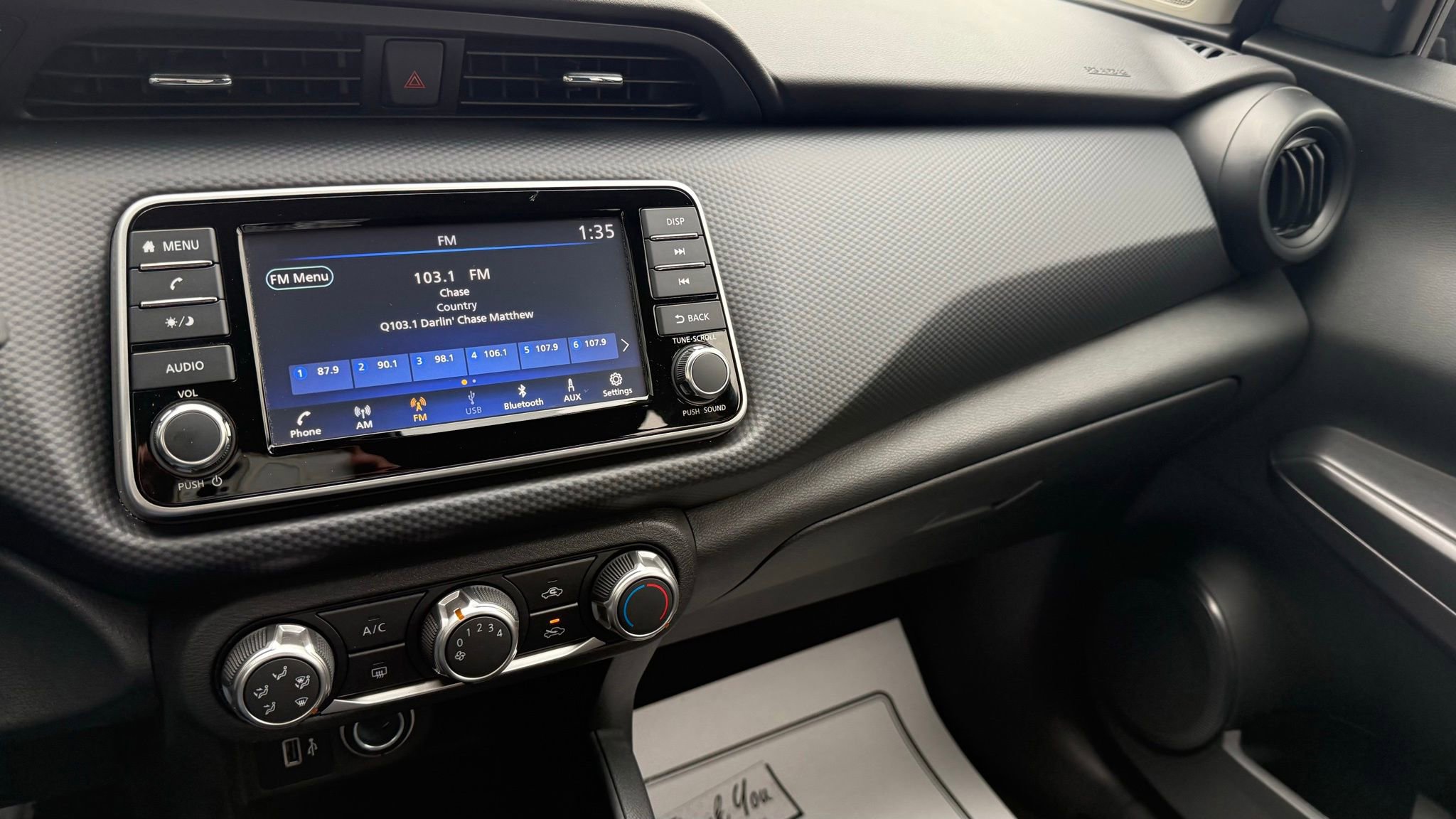 Used 2025 Nissan Kicks Play S image 35