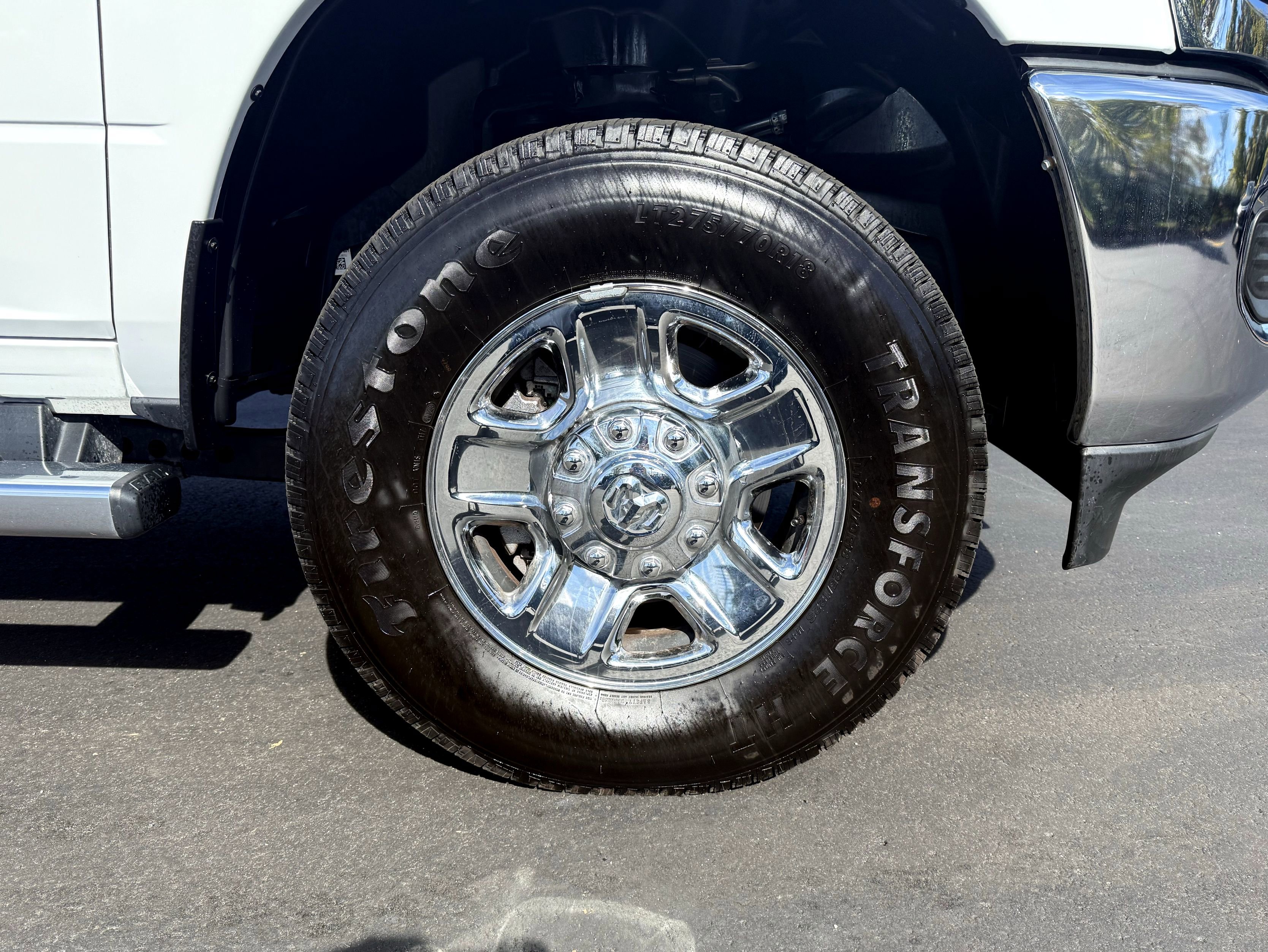 Used 2024 RAM 2500 Tradesman w/ Chrome Appearance Group image 11