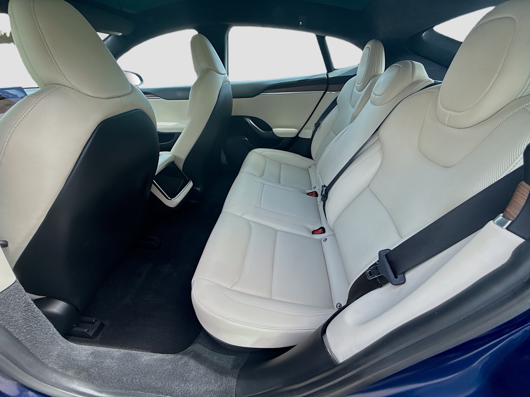 Used 2022 Tesla Model S AWD/4WD image 22
