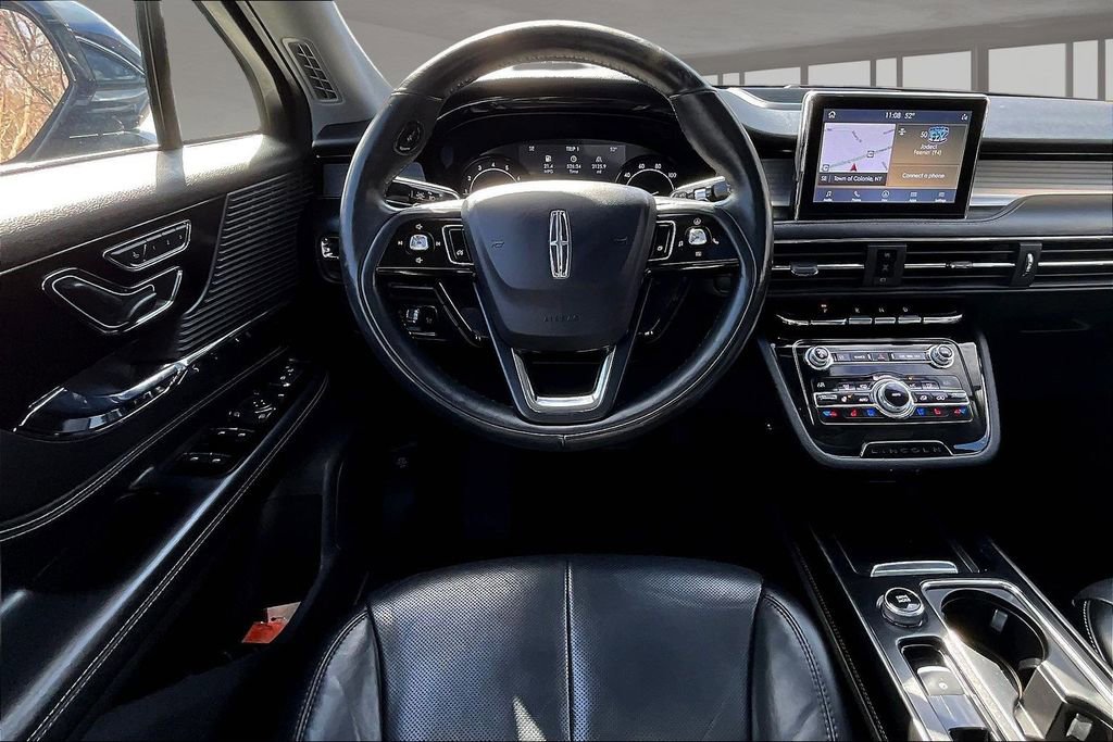 Used 2020 Lincoln Corsair AWD w/ Premium Package image 8