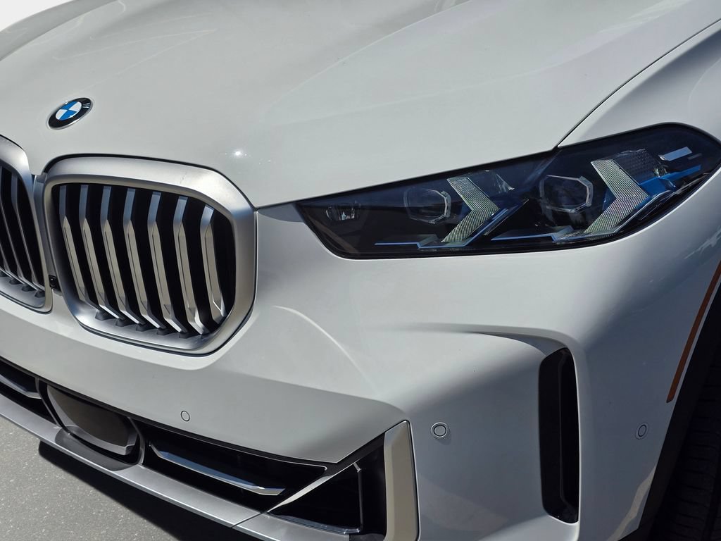 Used 2025 BMW X5 xDrive40i AWD/4WD image 37