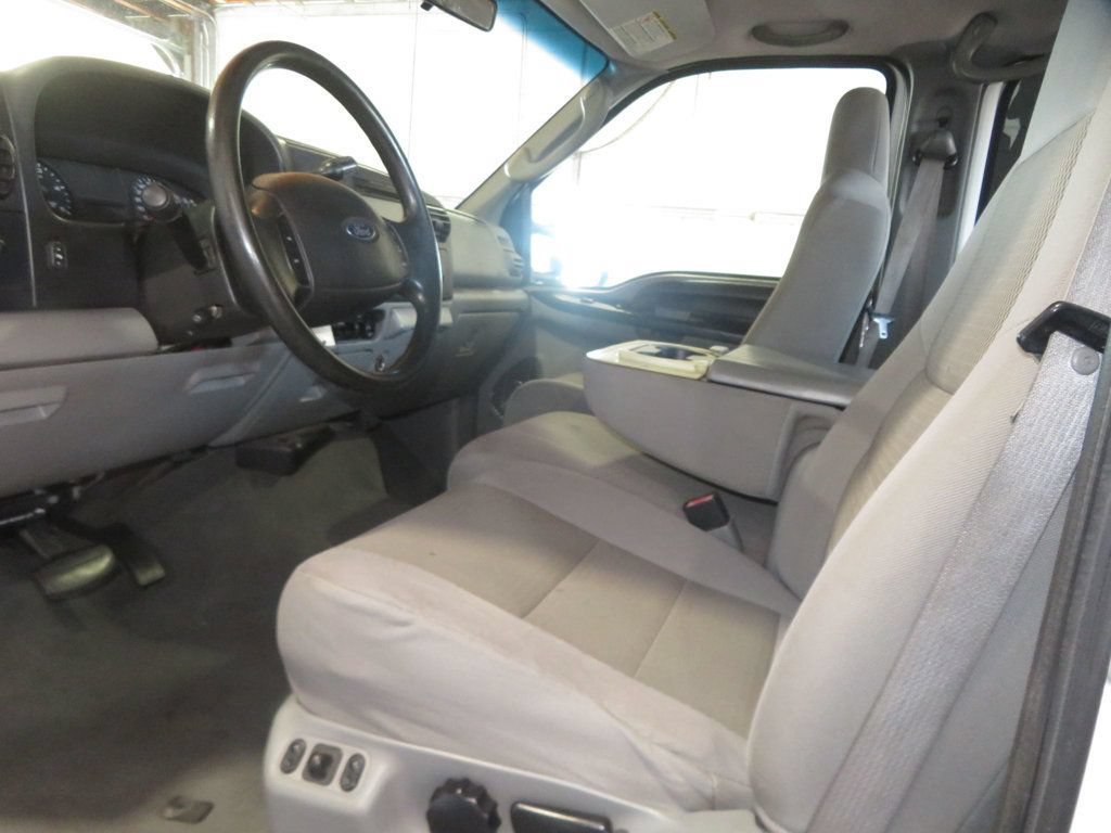 Used 2007 Ford F250 4x4 Crew Cab Super Duty image 21