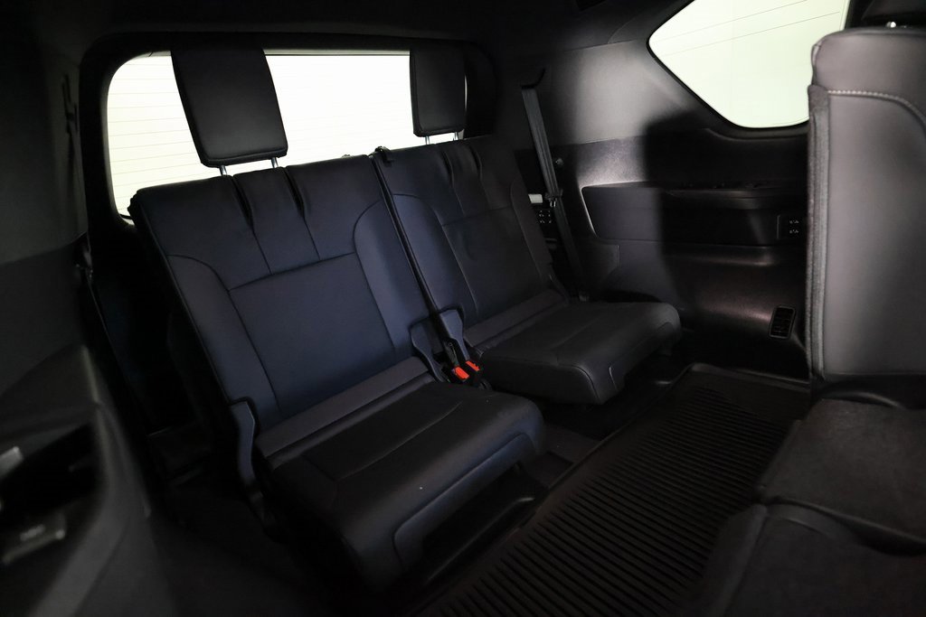 Used 2024 Lexus LX 600 4WD w/ Appearance Package image 14