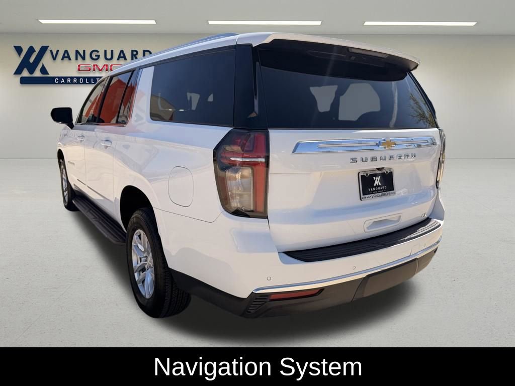 Used 2024 Chevrolet Suburban LT RWD image 3