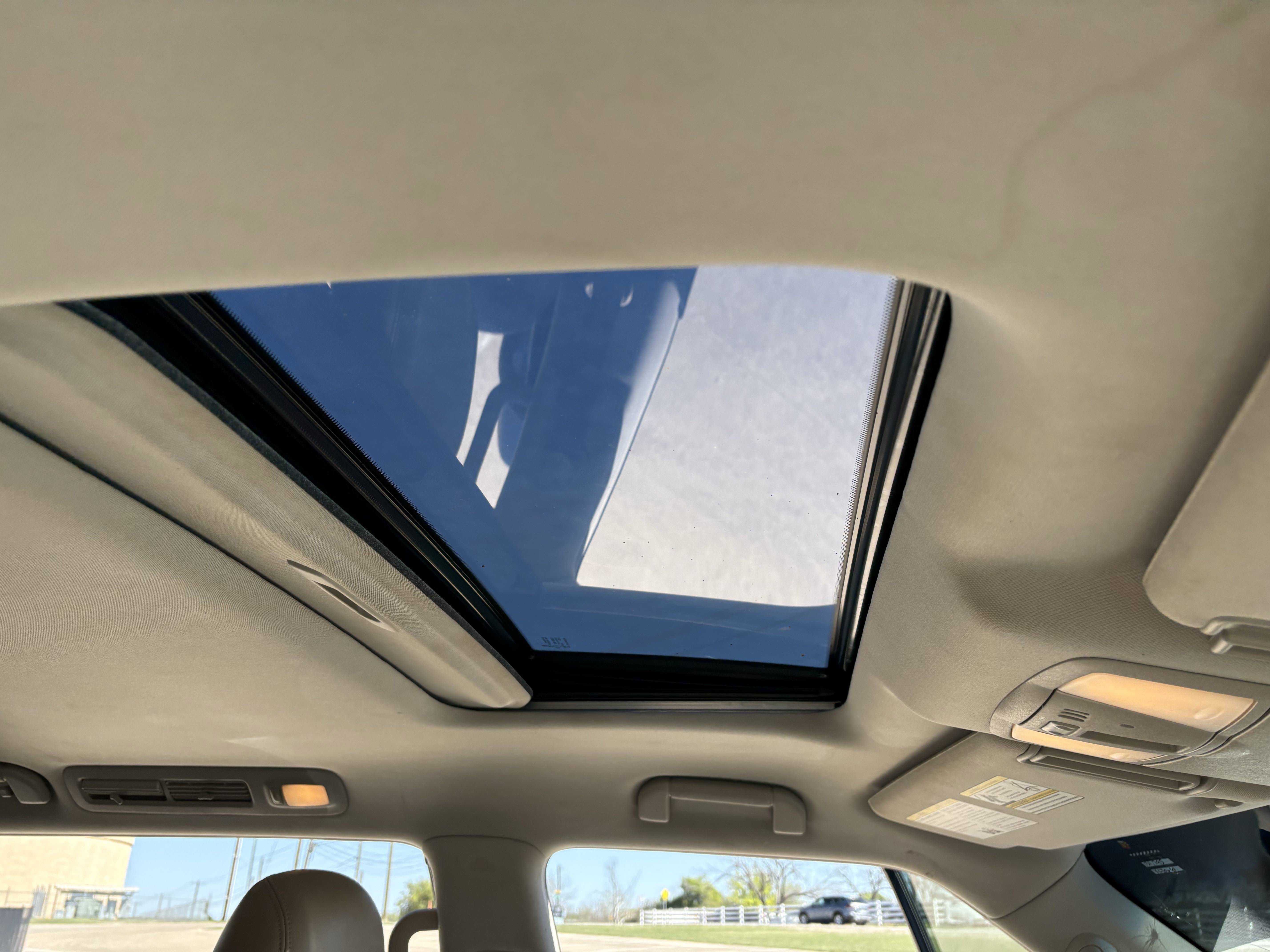 Used 2017 Nissan Armada SL w/ Moonroof Package RWD image 14