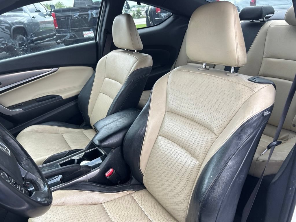 Used 2017 Honda Accord EX-L image 16