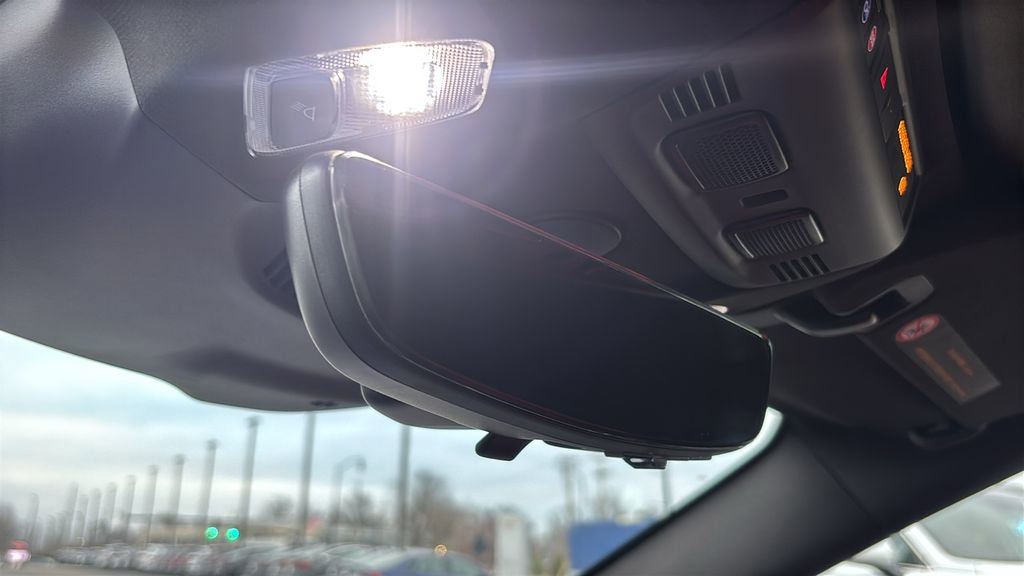 Used 2024 Chevrolet Corvette Stingray Coupe w/ 1LT image 23