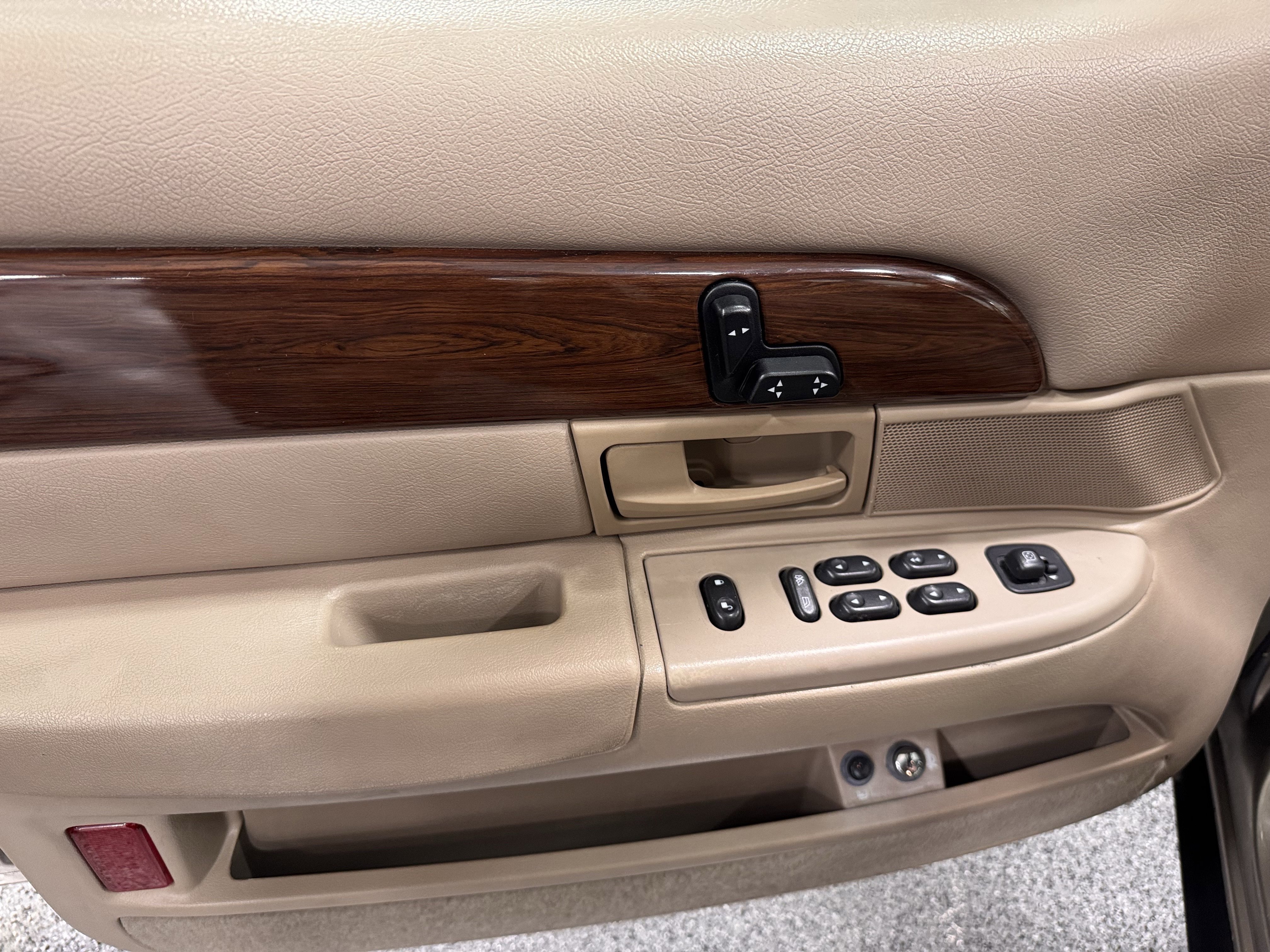 Used 2003 Mercury Grand Marquis LS image 17