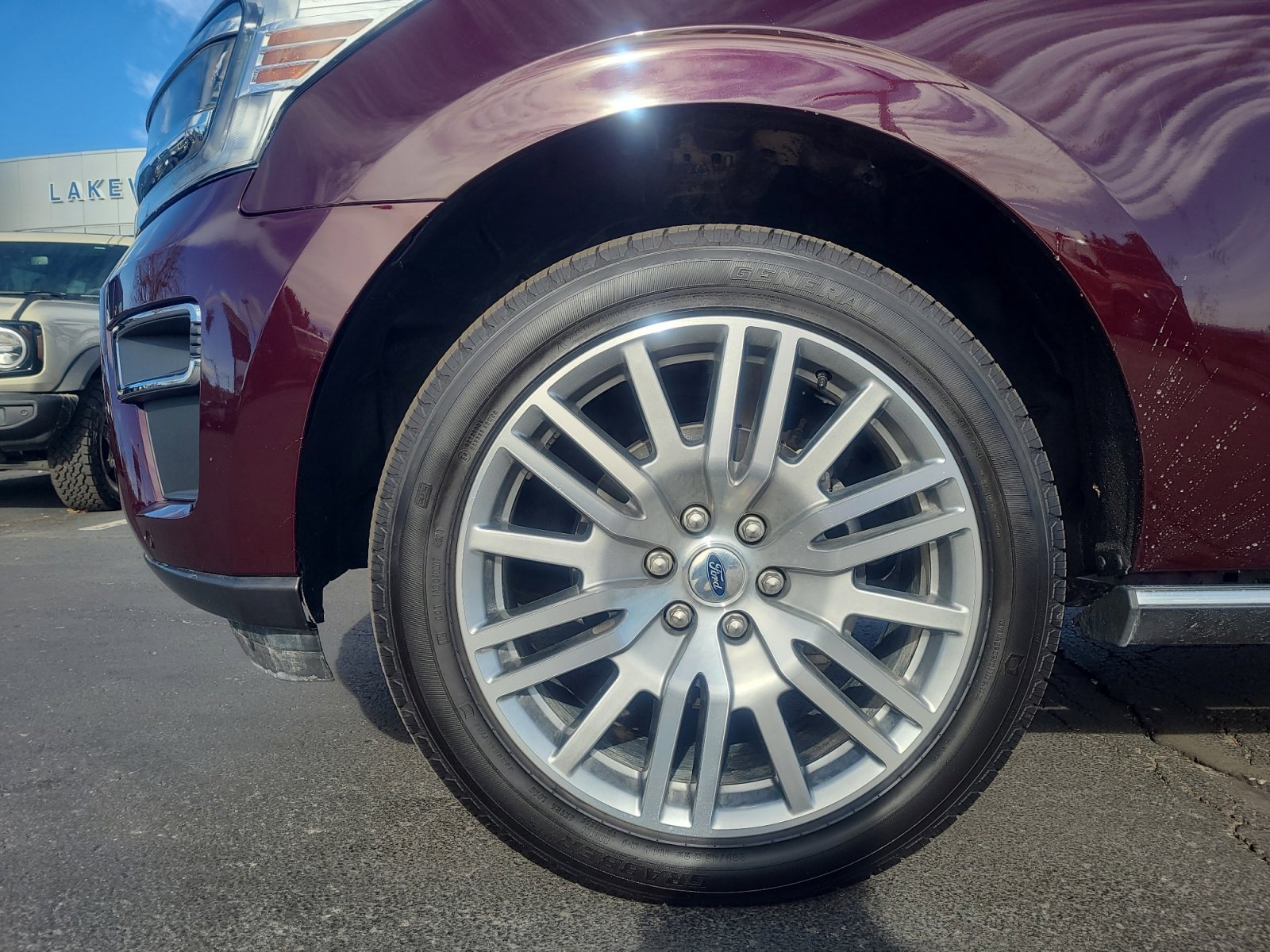 Certified 2024 Ford Expedition Max Limited w/ Excursion Package image 26