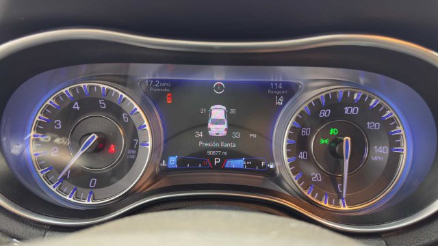 Used 2018 Chrysler 300 Limited w/ Safetytec Plus Group RWD image 27
