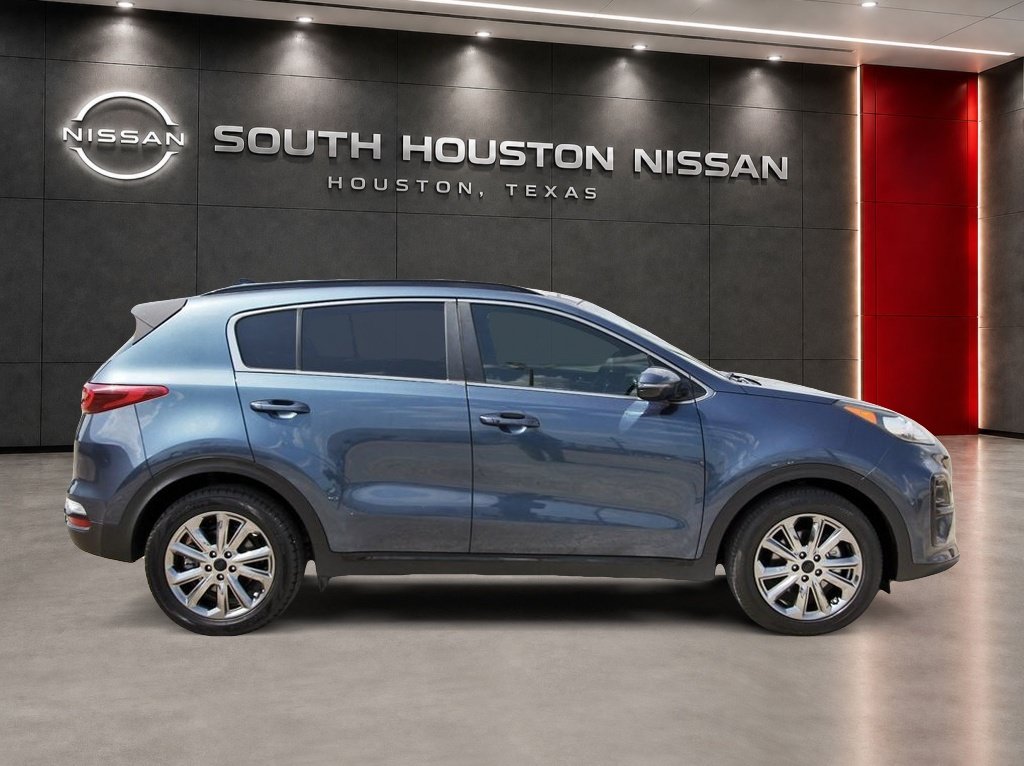 Used 2022 Kia Sportage Nightfall Edition w/ Nightfall Fwd Premium Package image 5