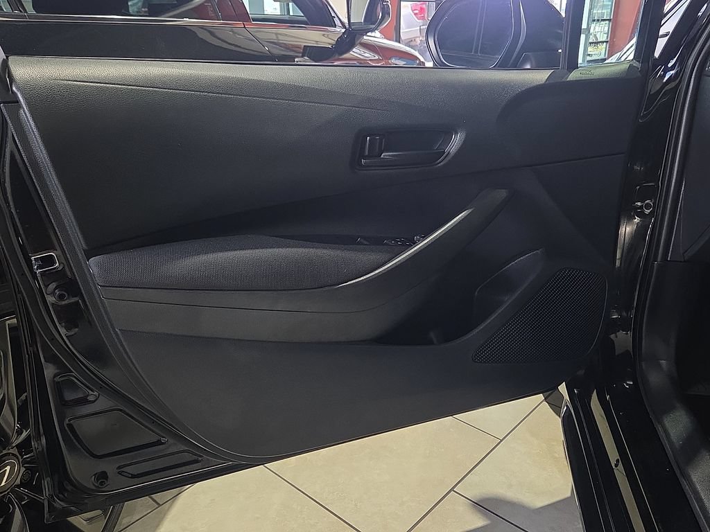 Certified 2025 Toyota Corolla LE FWD image 17